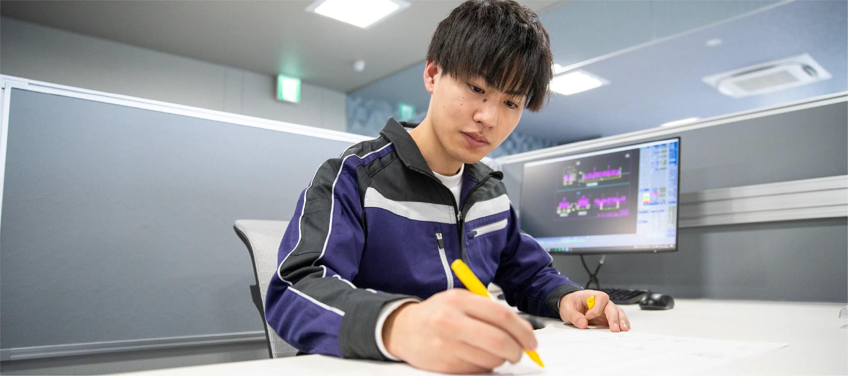 不二鉄工所の設計の仕事は、個人競技というよりチーム競技です。