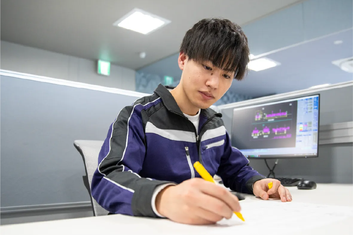 不二鉄工所の設計の仕事は、個人競技というよりチーム競技です。