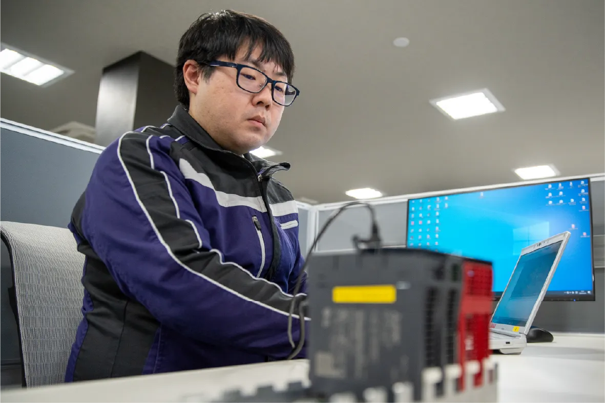 難しい機械を完成させて、出荷し終えたときの達成感は最高です。